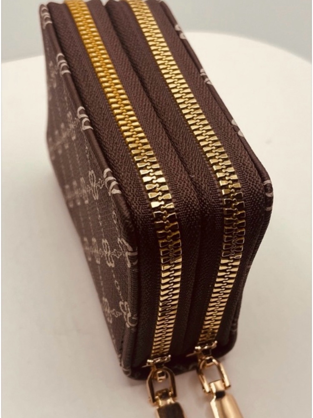 Brown Monogram Chain-Pattern Wallet - Picture 2 of 4